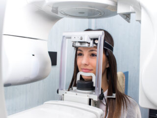 https://www.docteur-helie.fr/wp-content/uploads/2024/05/shutterstock_573497683-320x240.jpg